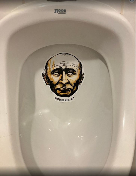 Putin v hajzlu.JPG